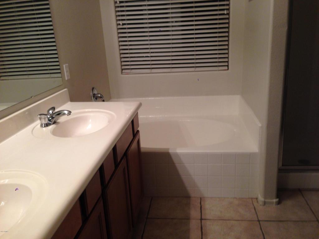 3866 E Fairview St, Gilbert, AZ 85295 photo 8