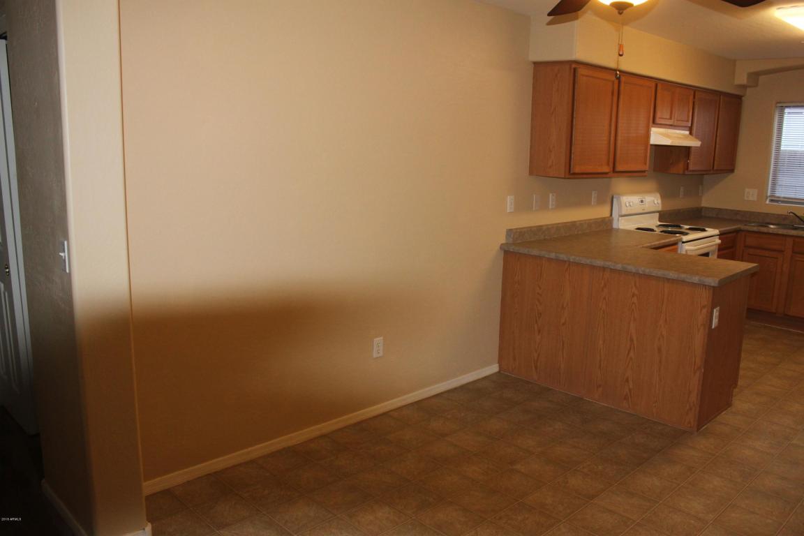 252 W Darrow St, Phoenix, AZ 85041 photo 4