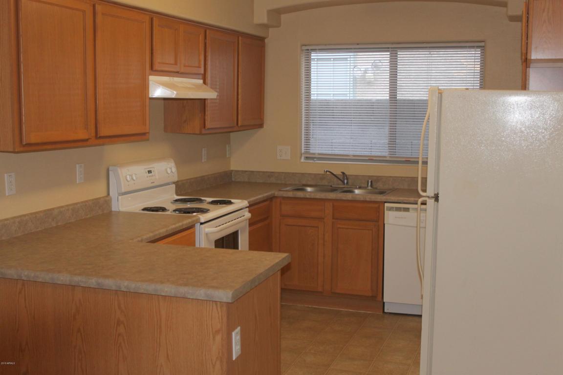 252 W Darrow St, Phoenix, AZ 85041 photo 2