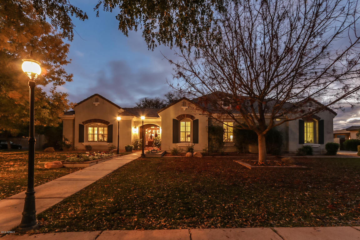 2889 E Page Ct, Gilbert, AZ 85234 photo 1