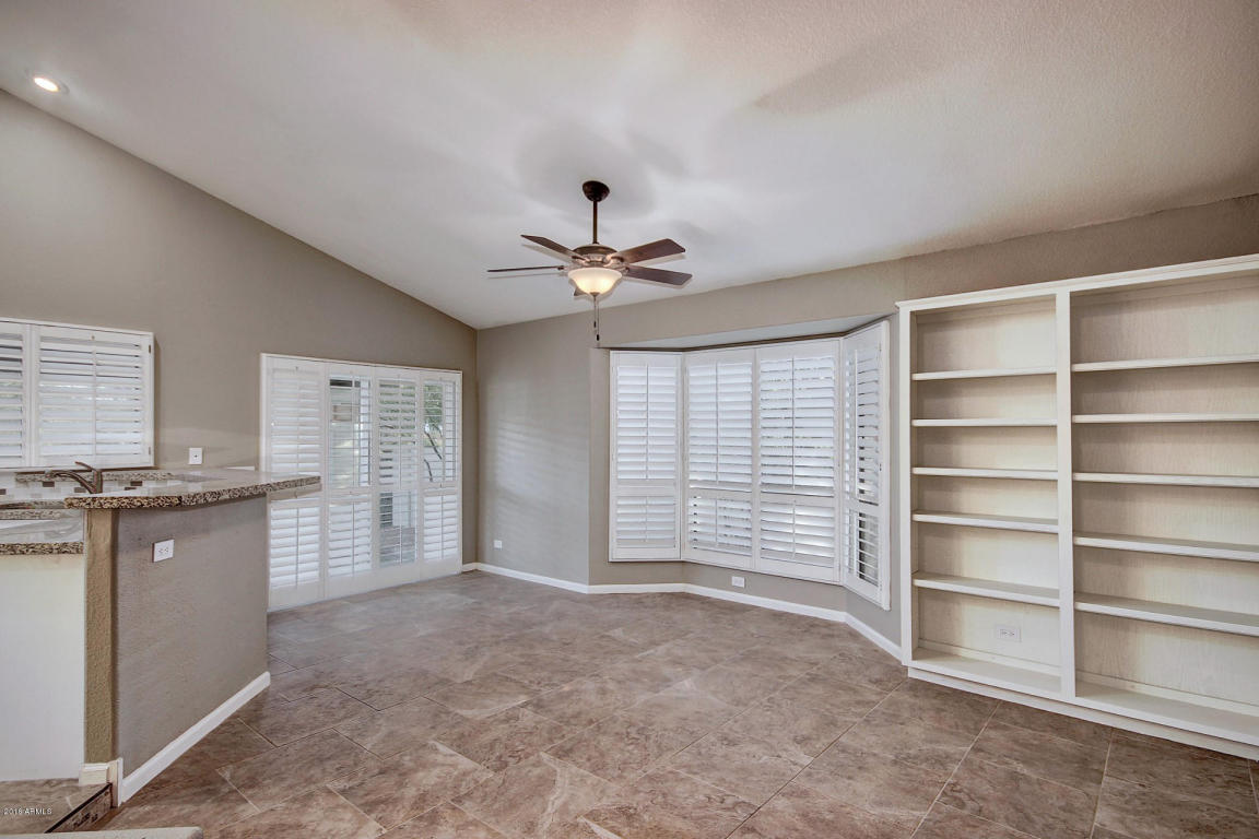 4614 E Monte Way, Phoenix, AZ 85044 photo 12