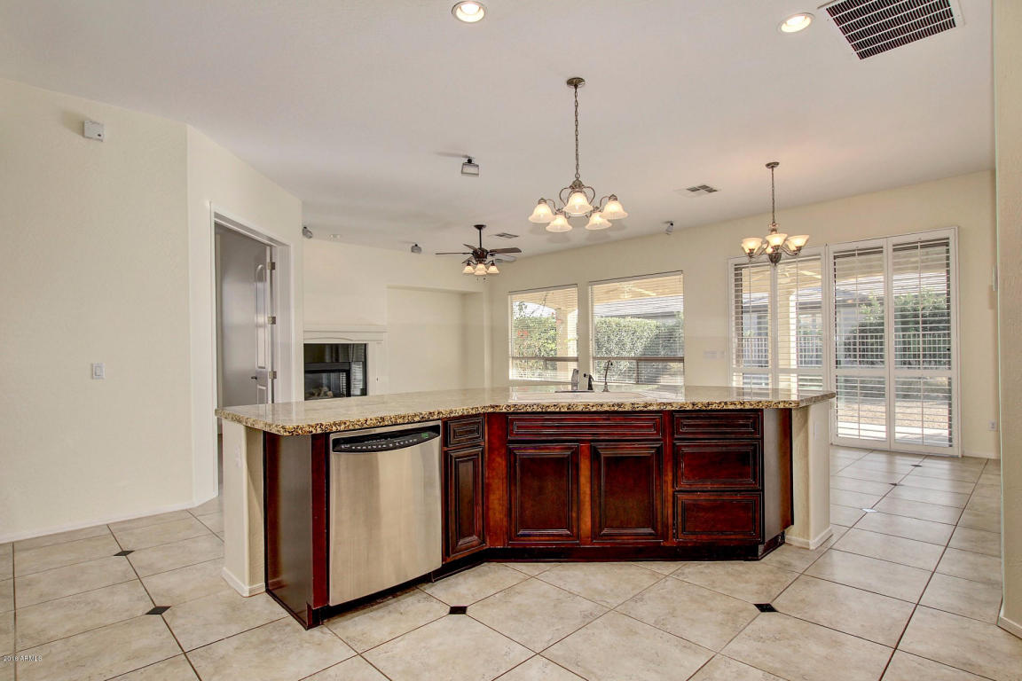 4107 E Donato Dr, Gilbert, AZ 85298 photo 13