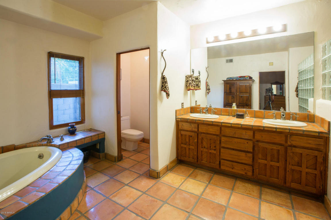 3831 E Ivy St, Mesa, AZ 85205 photo 16