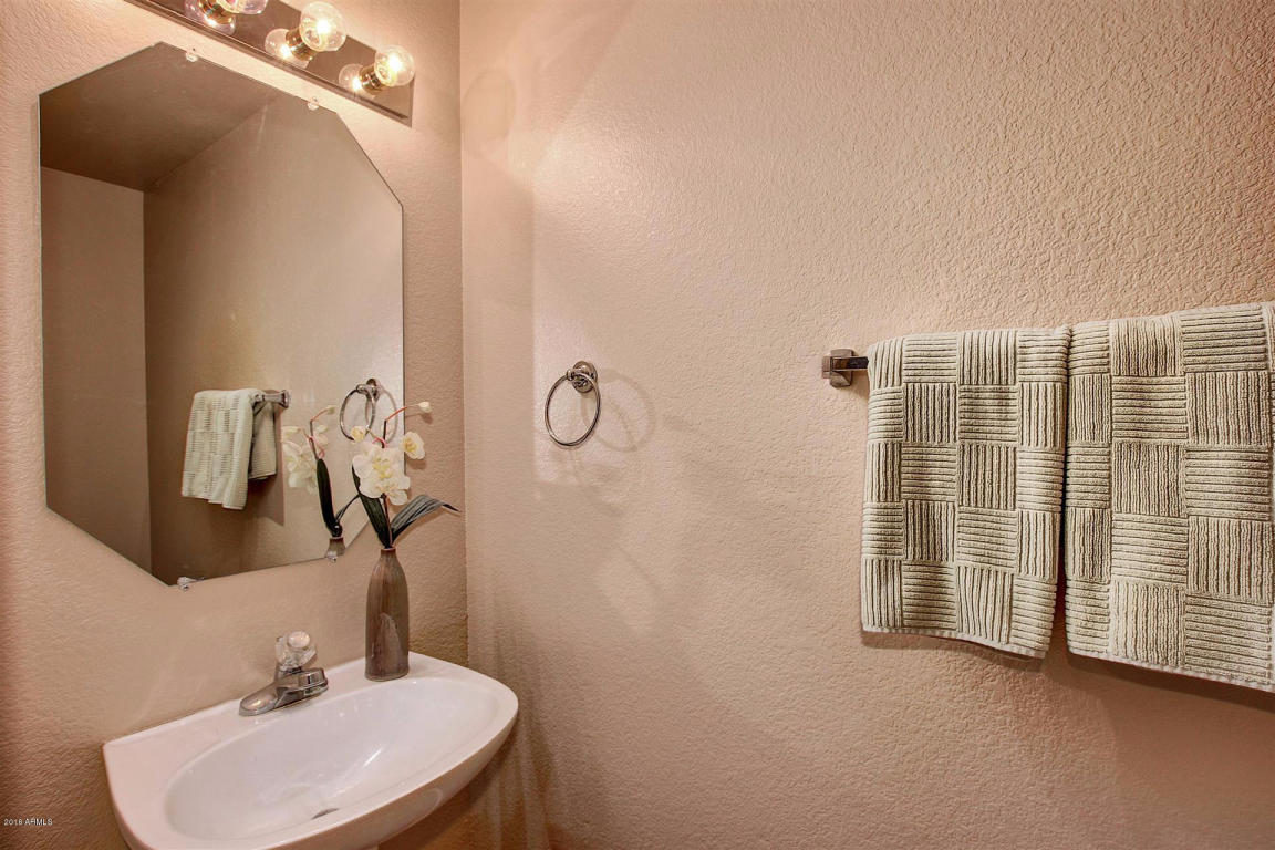 4622 E Lone Cactus Dr, Phoenix, AZ 85050 photo 25