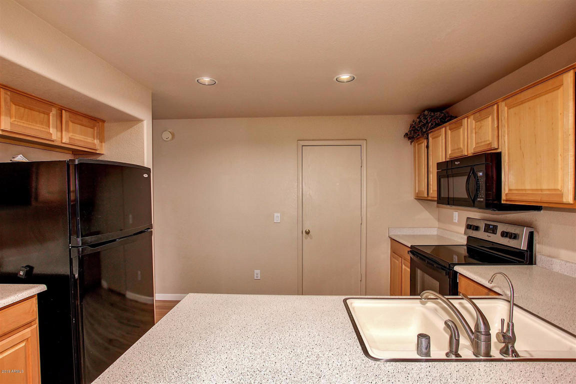 4622 E Lone Cactus Dr, Phoenix, AZ 85050 photo 10