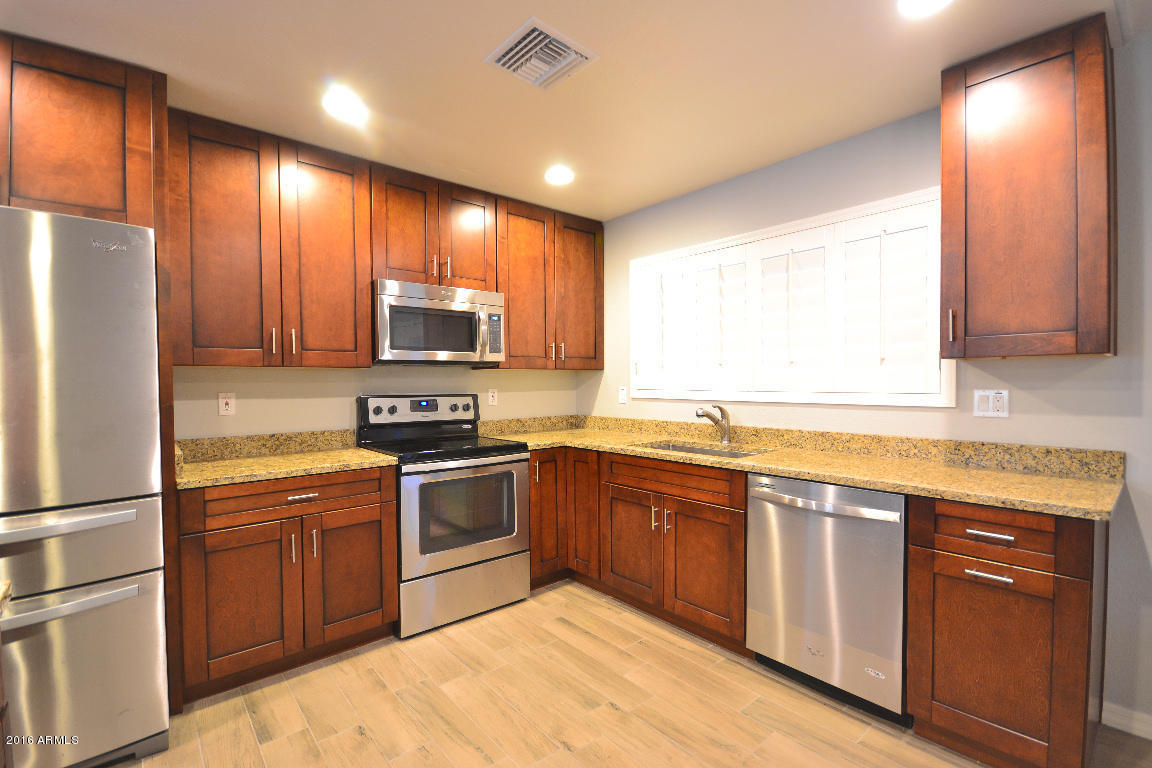 449 E Marigold Ln, Tempe, AZ 85288 photo 6