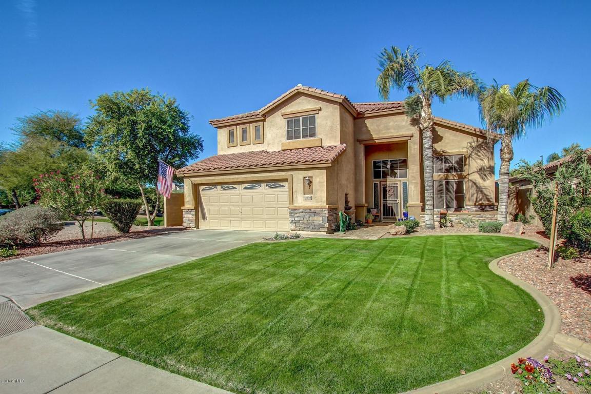 1030 E Windsor Dr, Gilbert, AZ 85296 photo 1