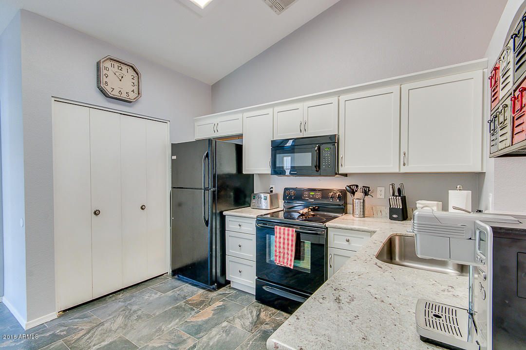 811 E Bruce Ave, Gilbert, AZ 85234 photo 16