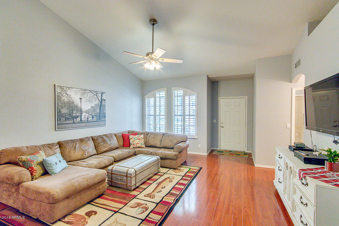 811 E Bruce Ave, Gilbert, AZ 85234 photo 7