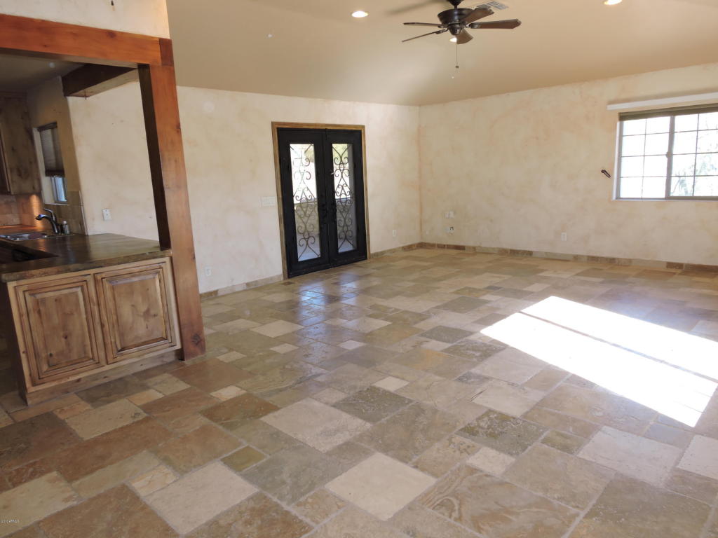 802 E Desert Hills Dr, Phoenix, AZ 85086 photo 4