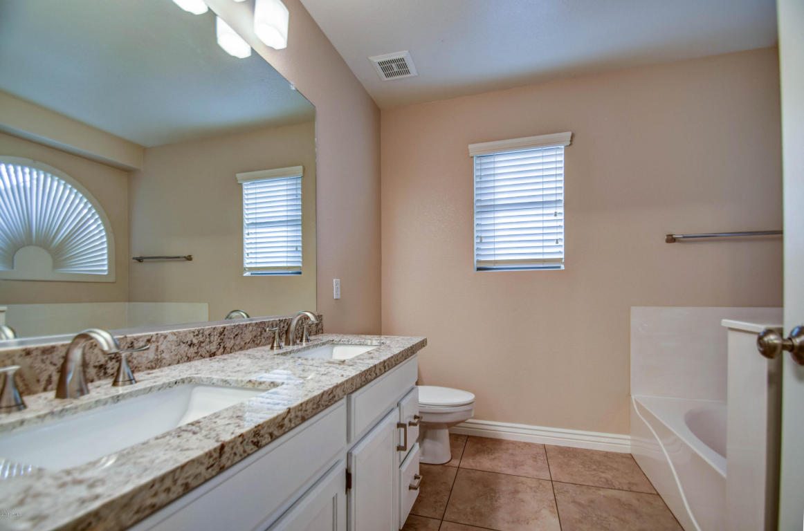 2314 E Willow Wick Rd, Gilbert, AZ 85296 photo 26