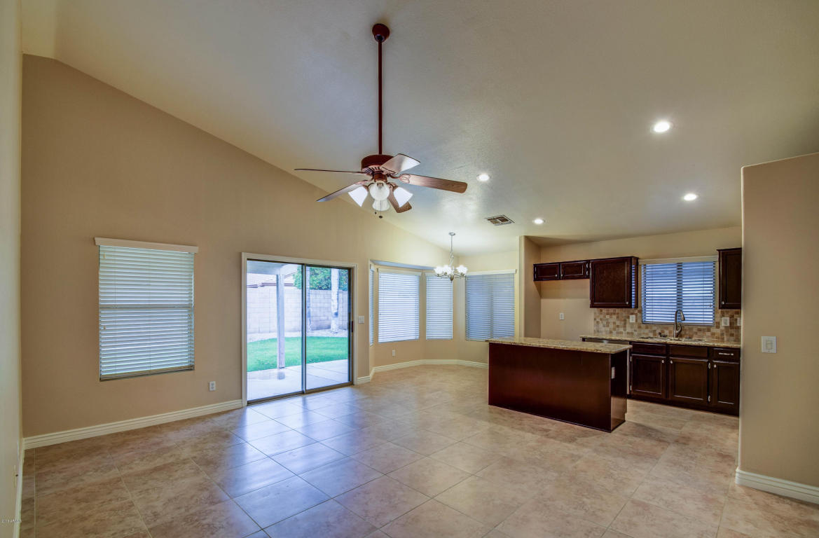2314 E Willow Wick Rd, Gilbert, AZ 85296 photo 11