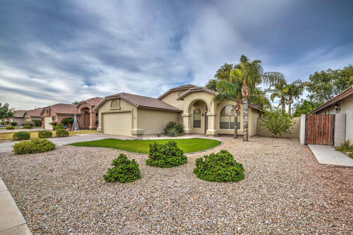2314 E Willow Wick Rd, Gilbert, AZ 85296 photo 4