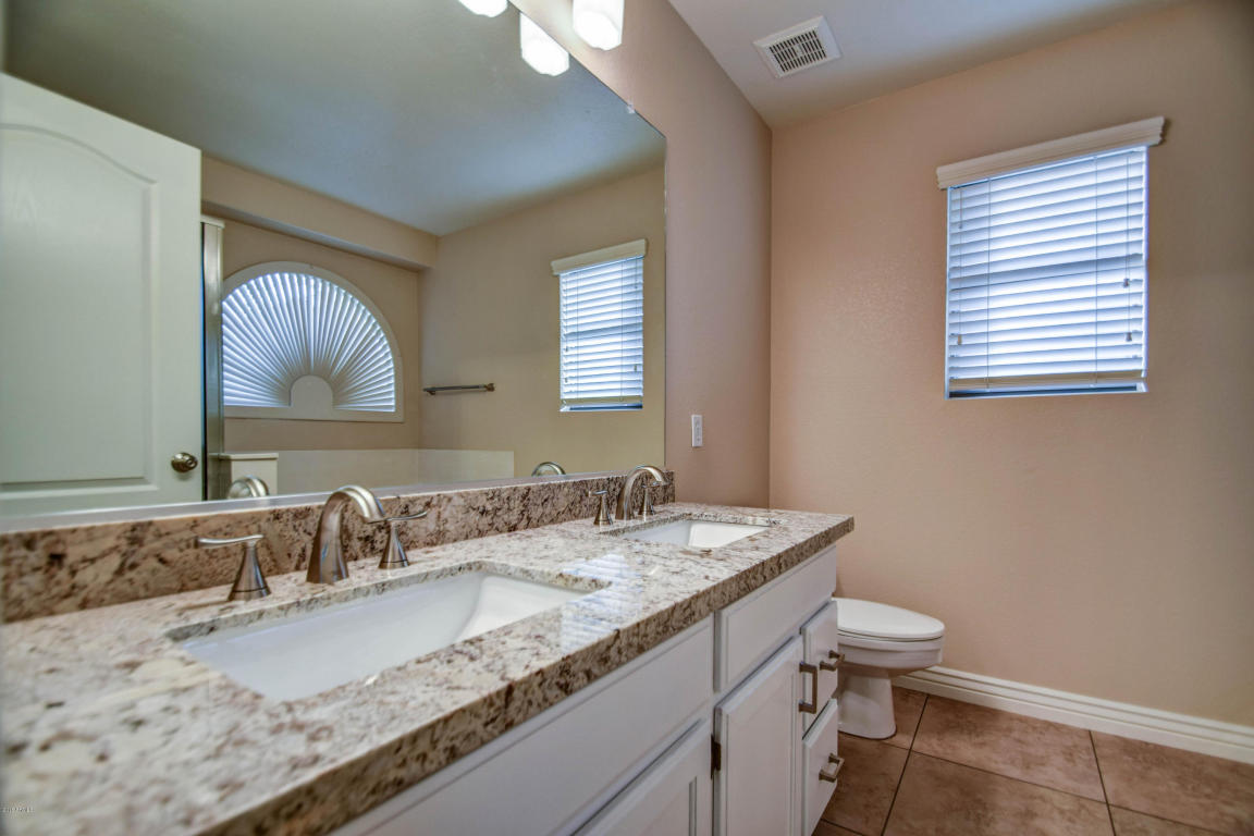 2314 E Willow Wick Rd, Gilbert, AZ 85296 photo 27