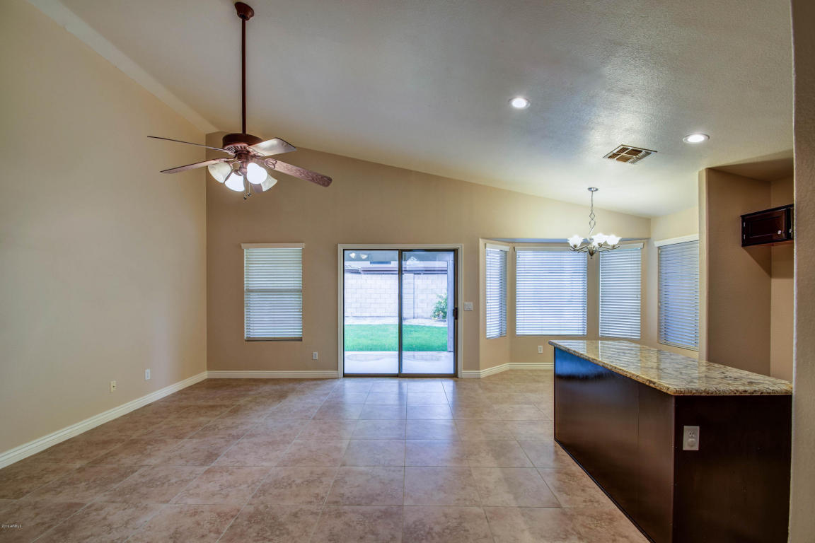 2314 E Willow Wick Rd, Gilbert, AZ 85296 photo 9