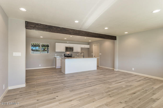 668 E 7th Dr, Mesa, AZ 85204 photo 4