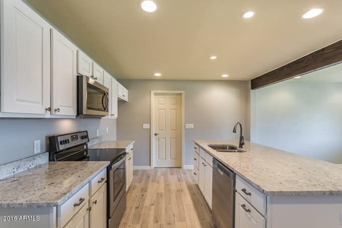 668 E 7th Dr, Mesa, AZ 85204 photo 7