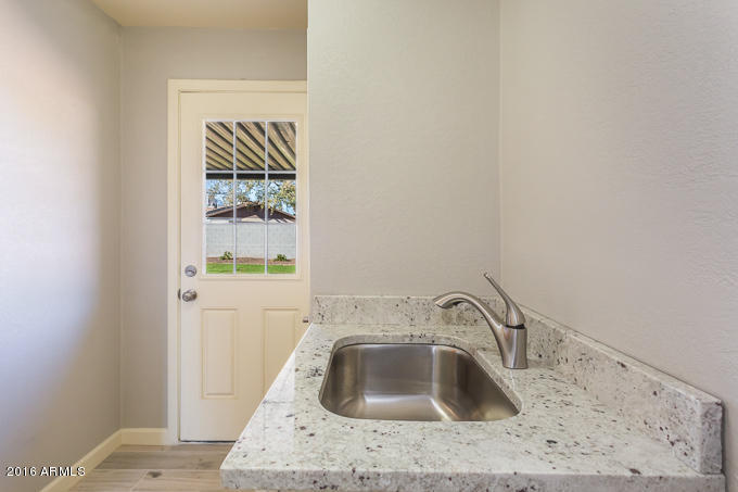 668 E 7th Dr, Mesa, AZ 85204 photo 13