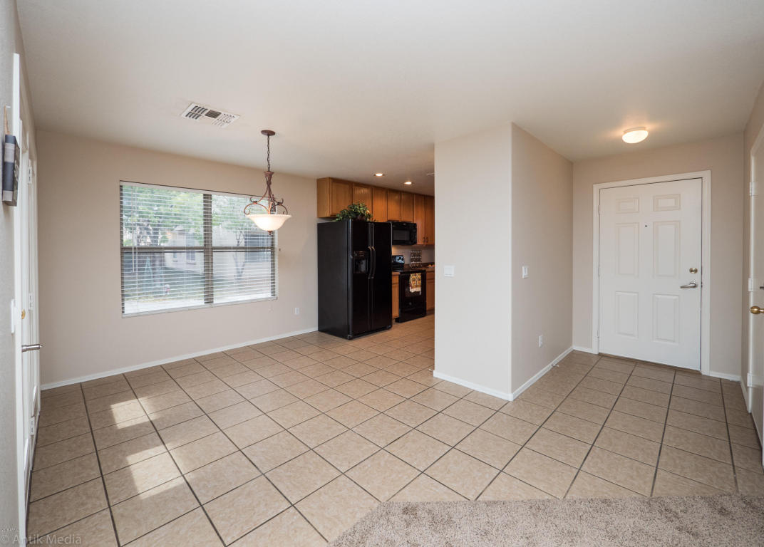 2492 S Marble St, Gilbert, AZ 85295 photo 3
