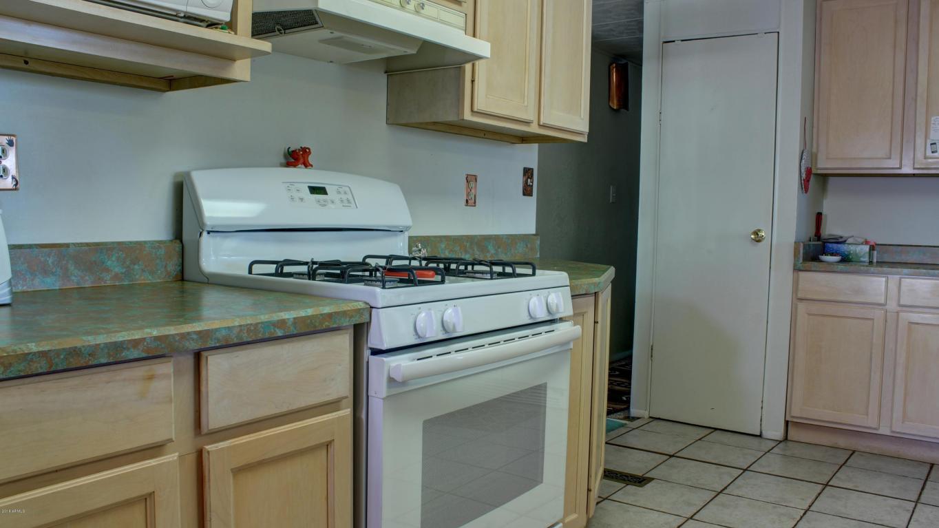 2873 W Ohio St, Apache Junction, AZ 85120 photo 4