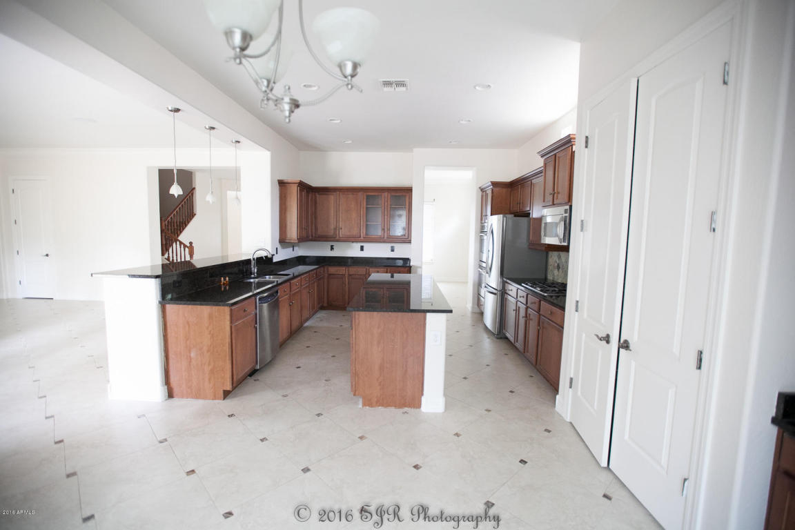 3117 E Coconino Dr, Gilbert, AZ 85298 photo 16