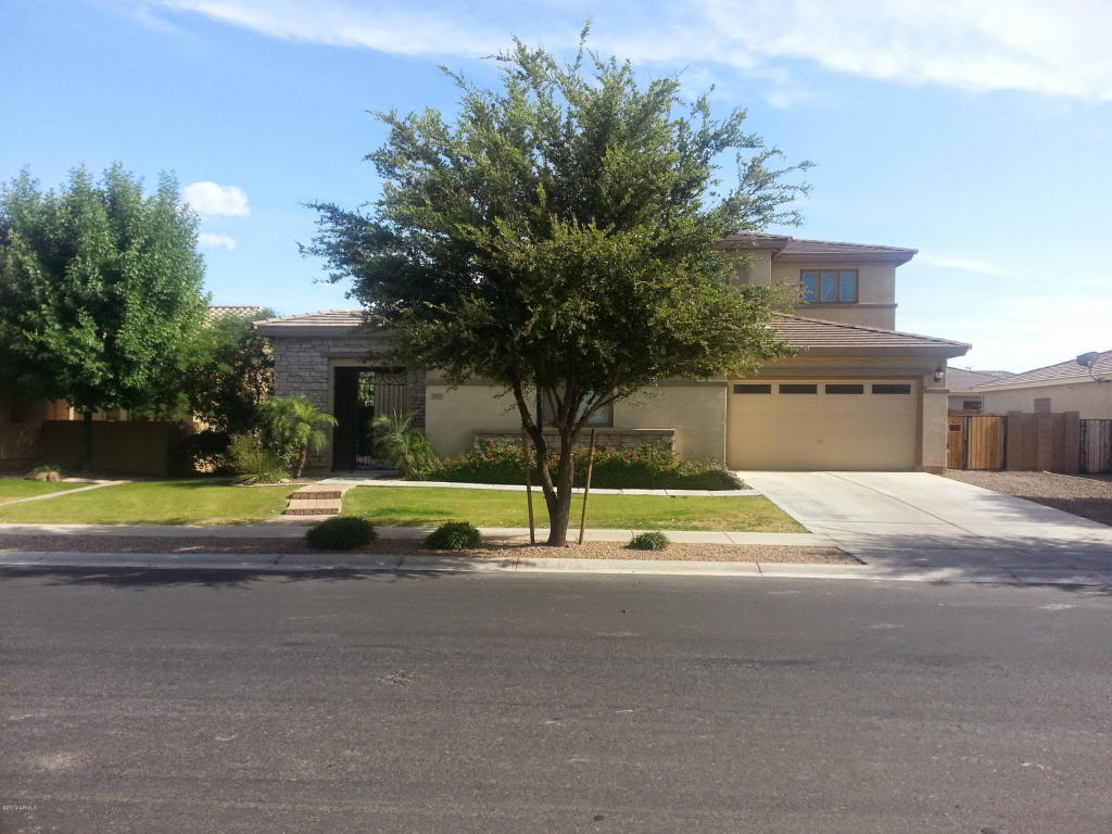 3117 E Coconino Dr, Gilbert, AZ 85298 photo 1