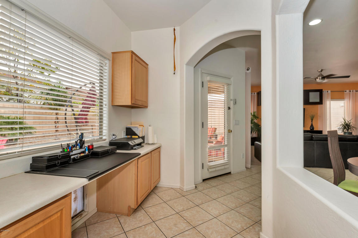 10106 E Lobo Ave, Mesa, AZ 85209 photo 13