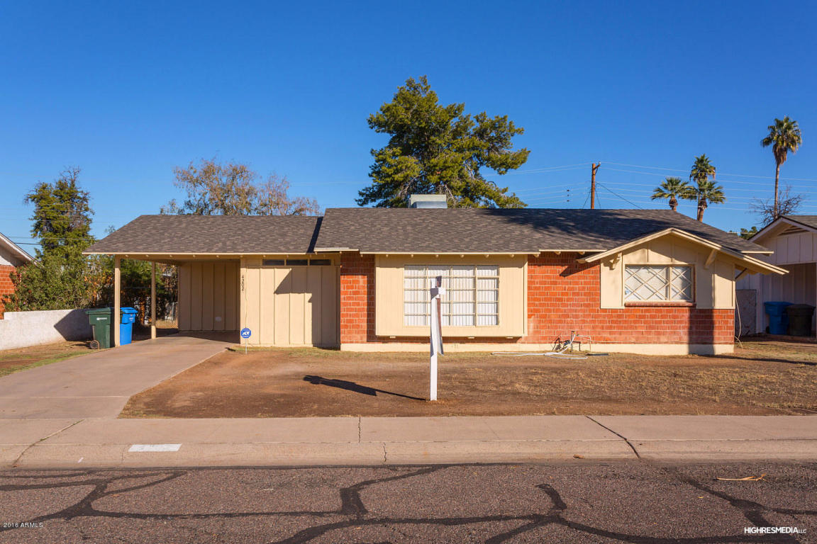 4202 W Mclellan Blvd, Phoenix, AZ 85019 photo 2