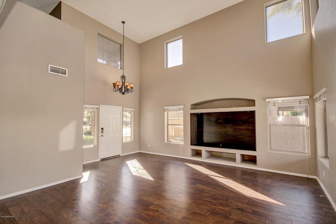 642 E Sherri Dr, Gilbert, AZ 85296 photo 6