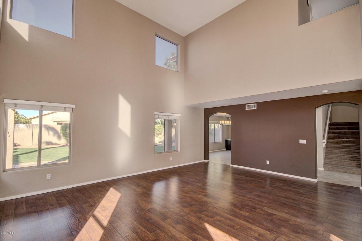 642 E Sherri Dr, Gilbert, AZ 85296 photo 7