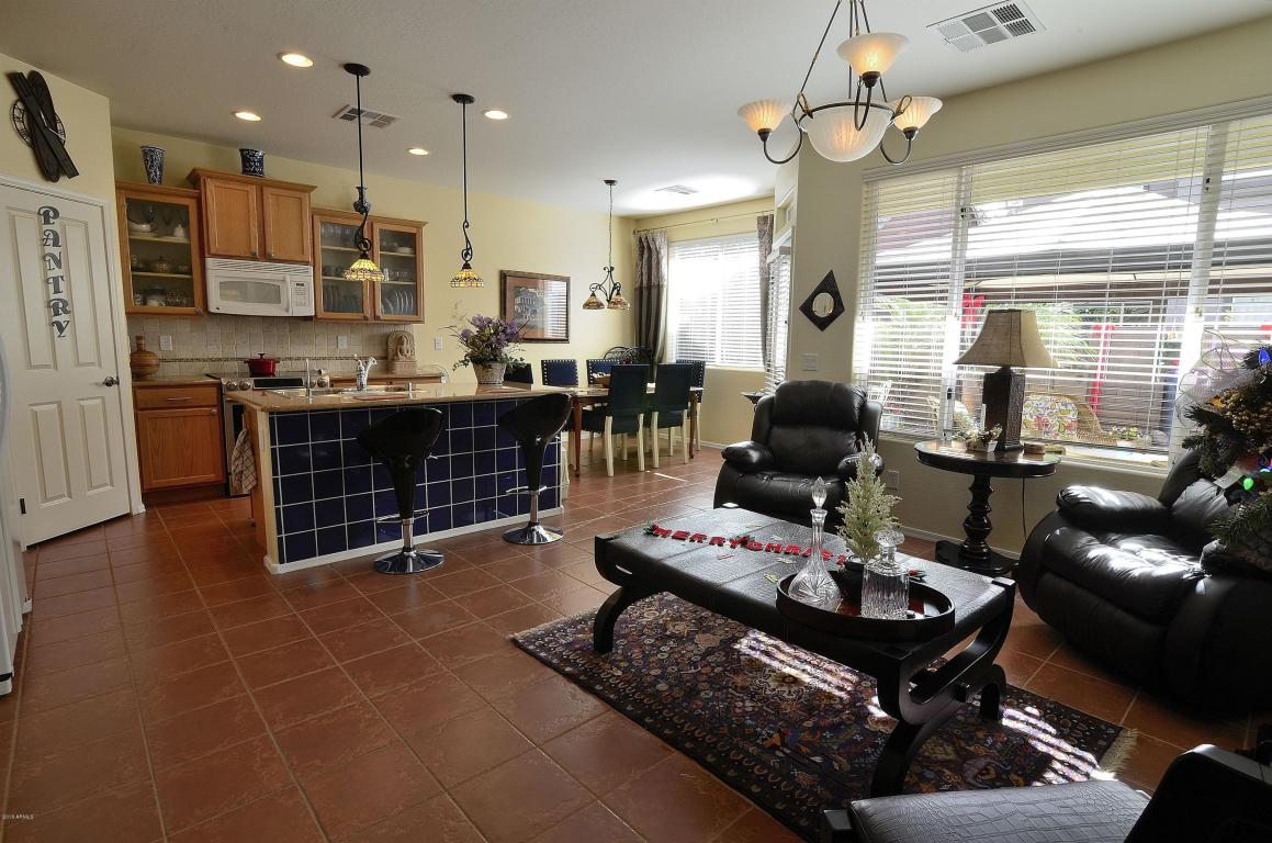 3351 E Comstock Dr, Gilbert, AZ 85296 photo 8