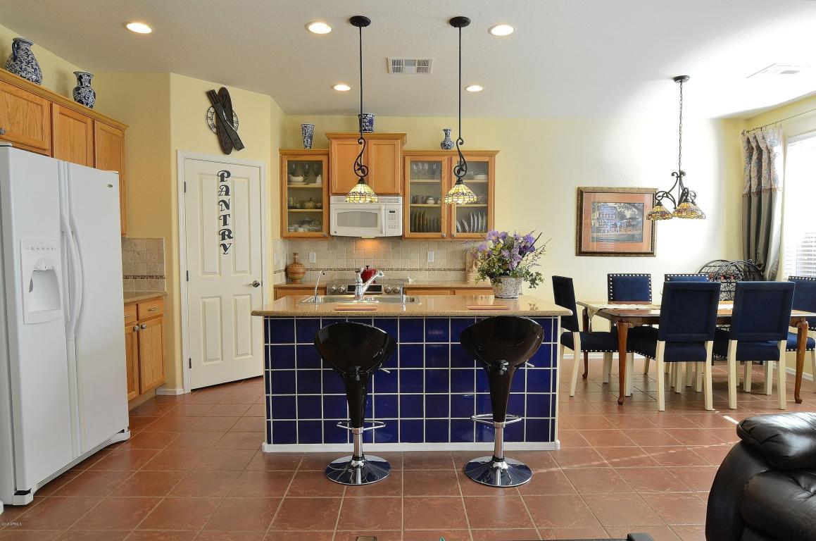 3351 E Comstock Dr, Gilbert, AZ 85296 photo 9