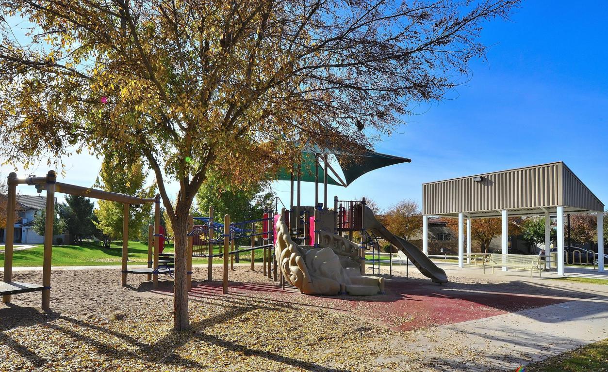 3351 E Comstock Dr, Gilbert, AZ 85296 photo 35