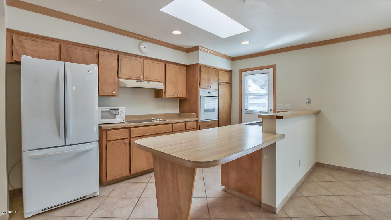 2155 E La Donna Dr, Tempe, AZ 85283 photo 9