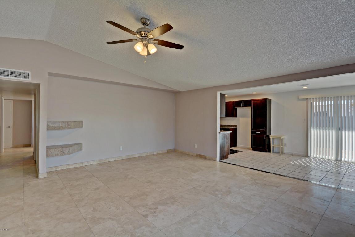 3337 E Gelding Dr, Phoenix, AZ 85032 photo 10