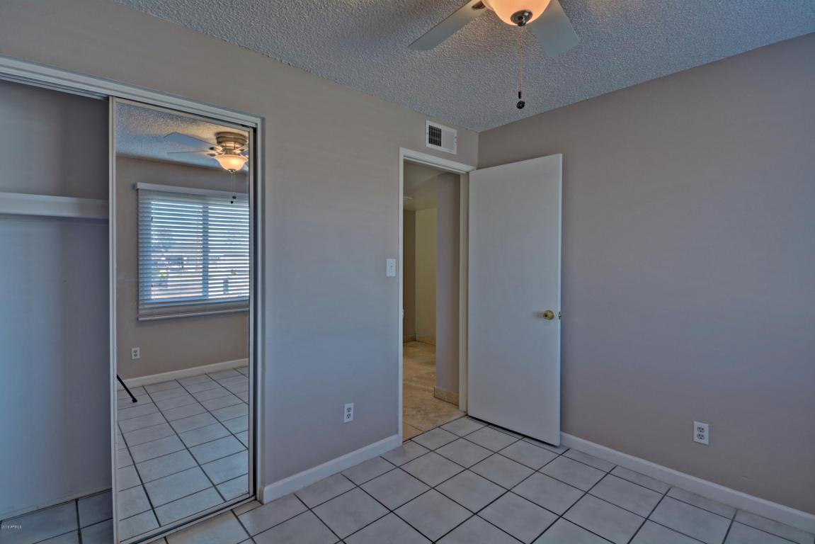 3337 E Gelding Dr, Phoenix, AZ 85032 photo 24
