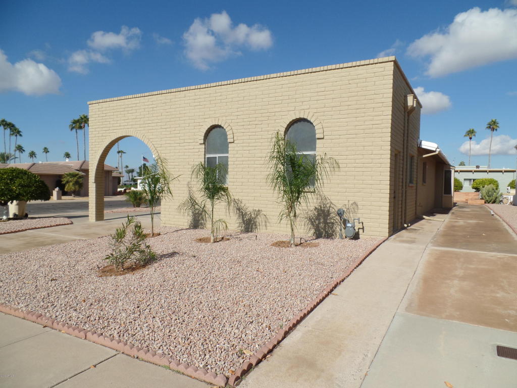 5338 E Lindstrom Ln, Mesa, AZ 85215 photo 1