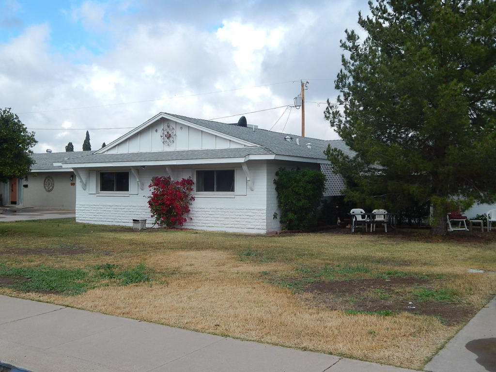 2910 E Turquoise Dr, Phoenix, AZ 85028 photo 1