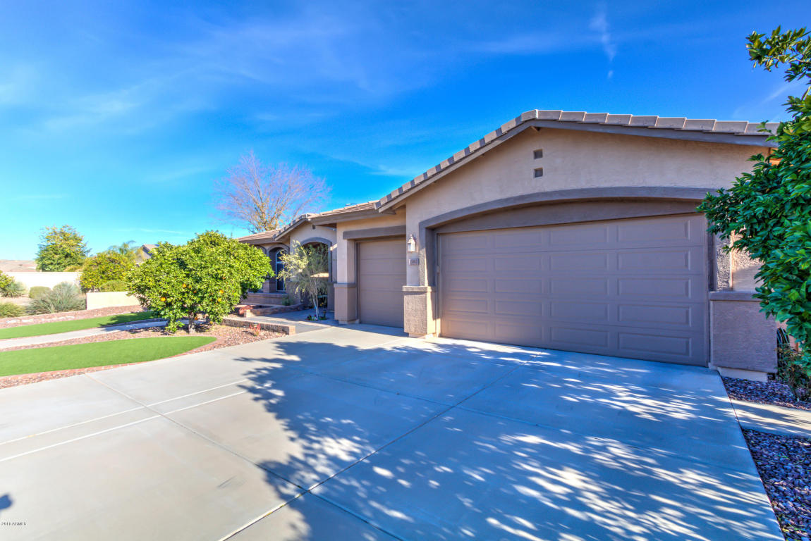 2947 E Hale St, Mesa, AZ 85213 photo 3