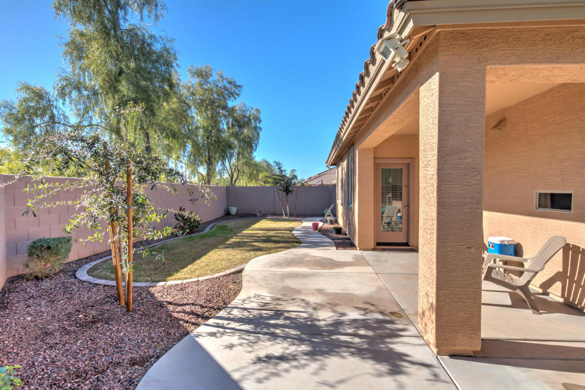 907 E Wimpole Ave, Gilbert, AZ 85297 photo 32