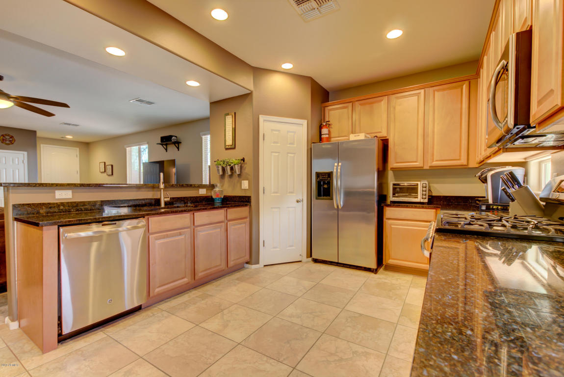 907 E Wimpole Ave, Gilbert, AZ 85297 photo 11