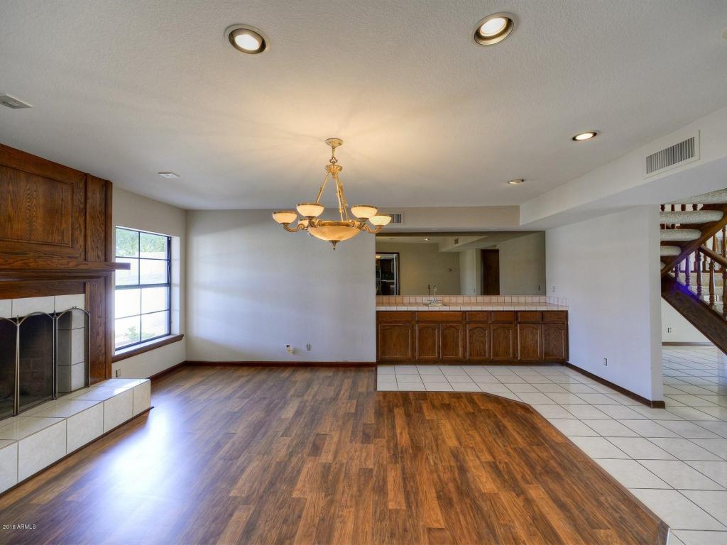 962 E Beck Ln, Phoenix, AZ 85022 photo 4