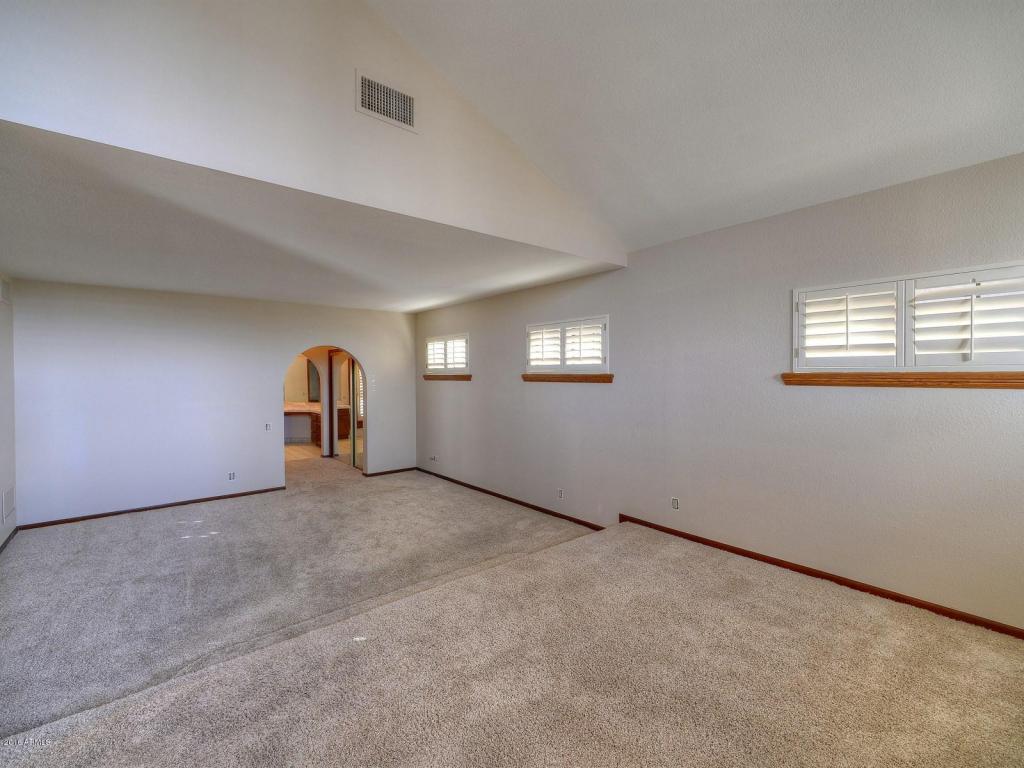 962 E Beck Ln, Phoenix, AZ 85022 photo 7