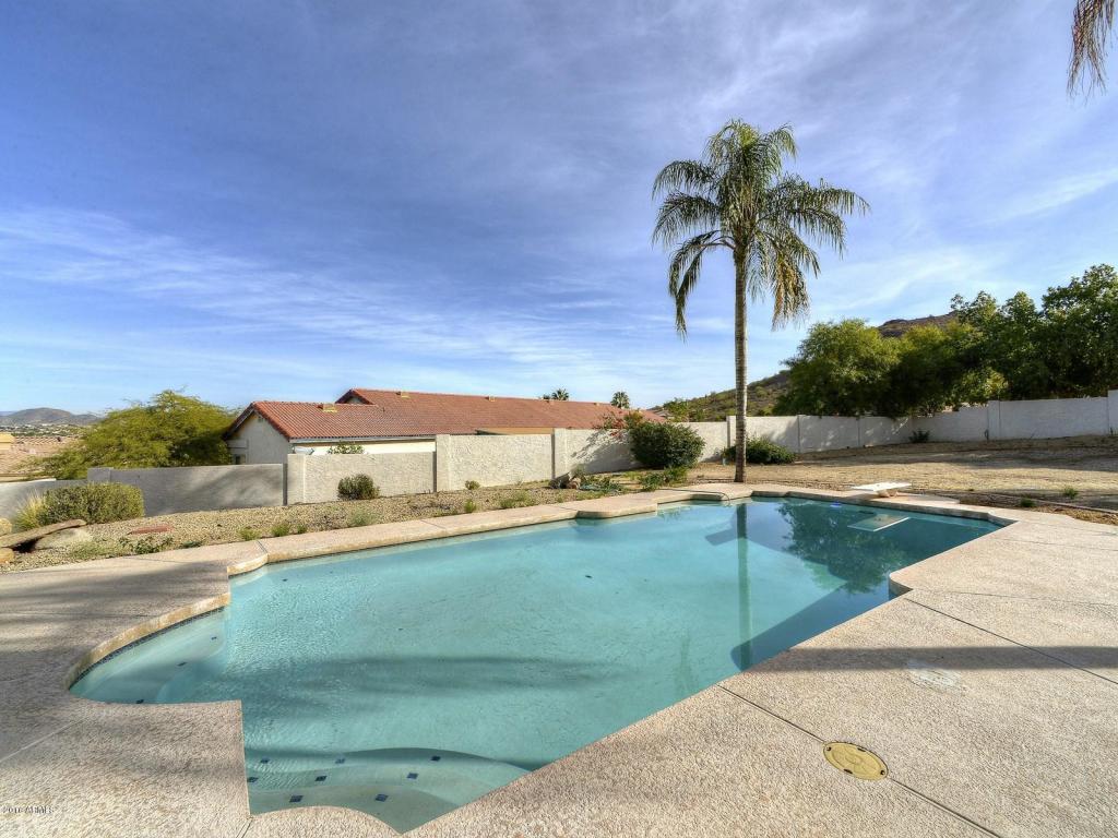 962 E Beck Ln, Phoenix, AZ 85022 photo 11