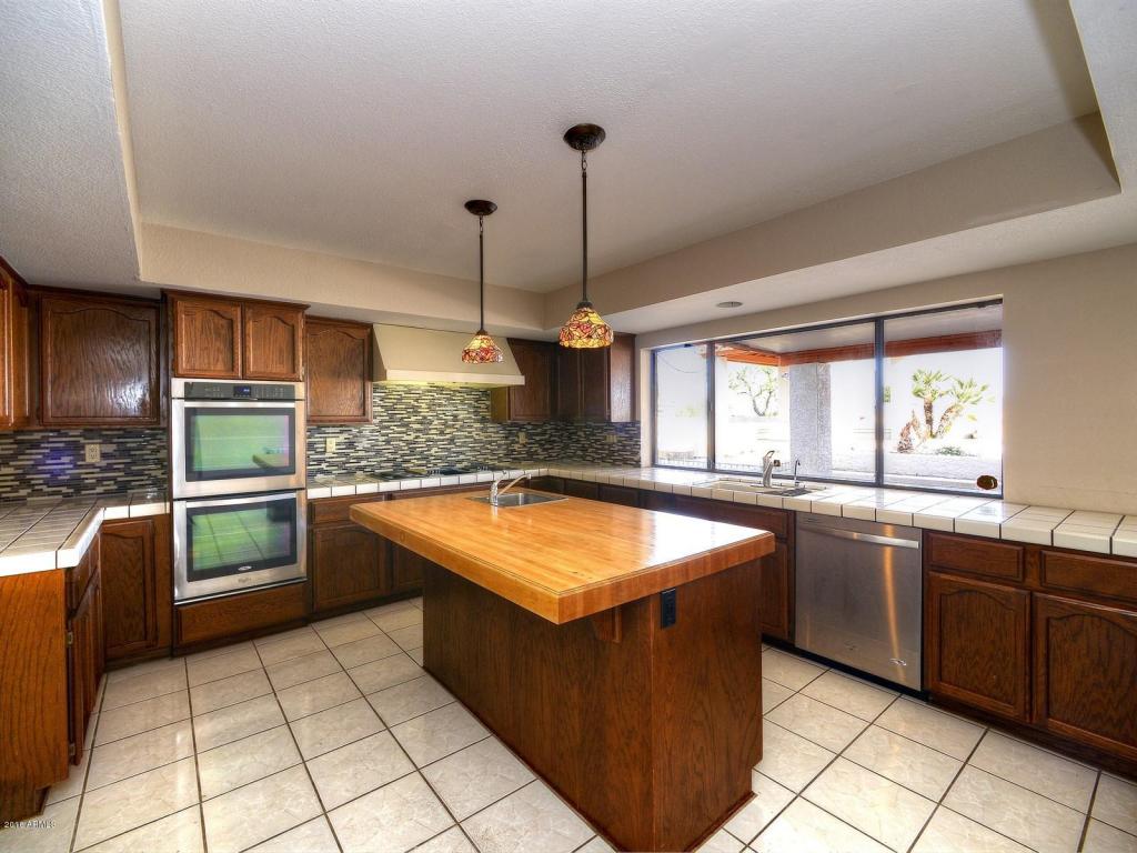 962 E Beck Ln, Phoenix, AZ 85022 photo 5