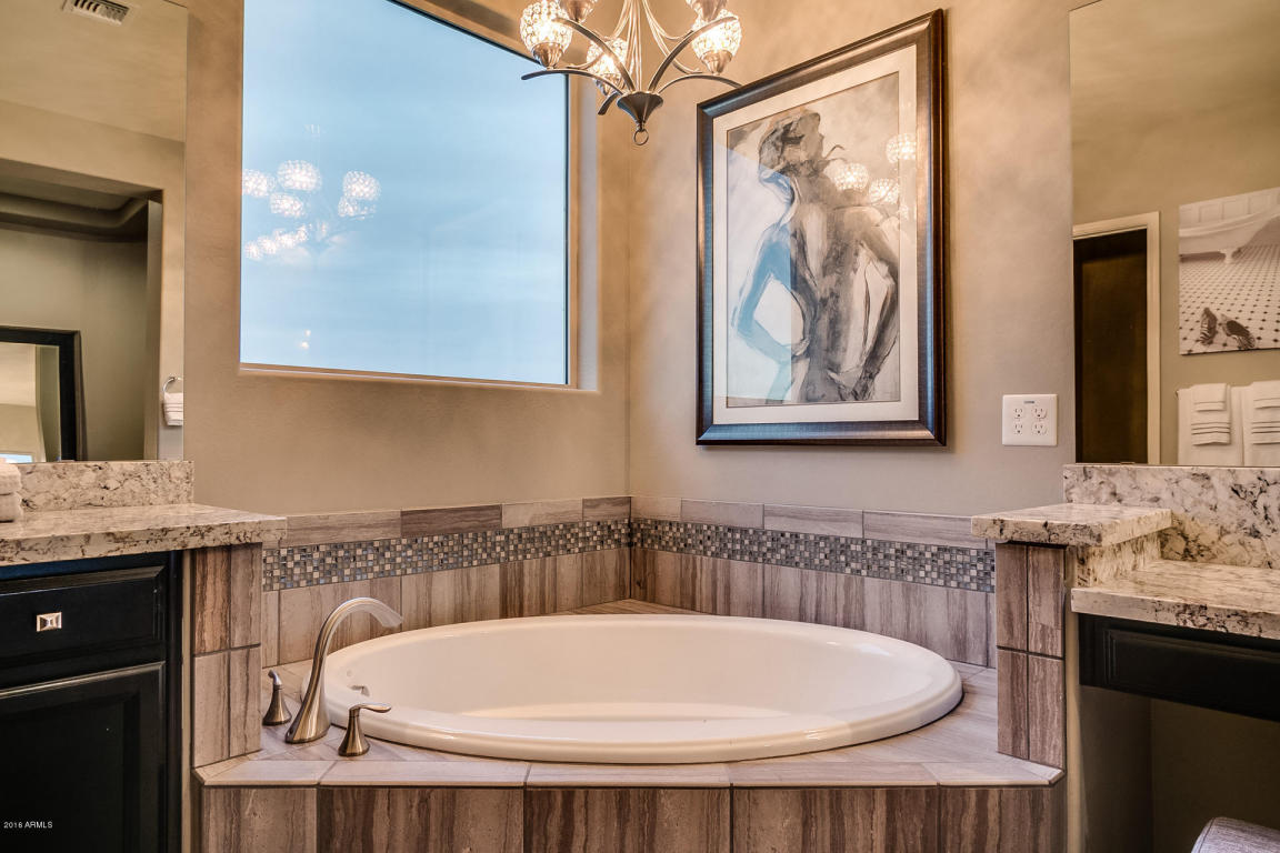 3665 E Chestnut Ln, Gilbert, AZ 85298 photo 25