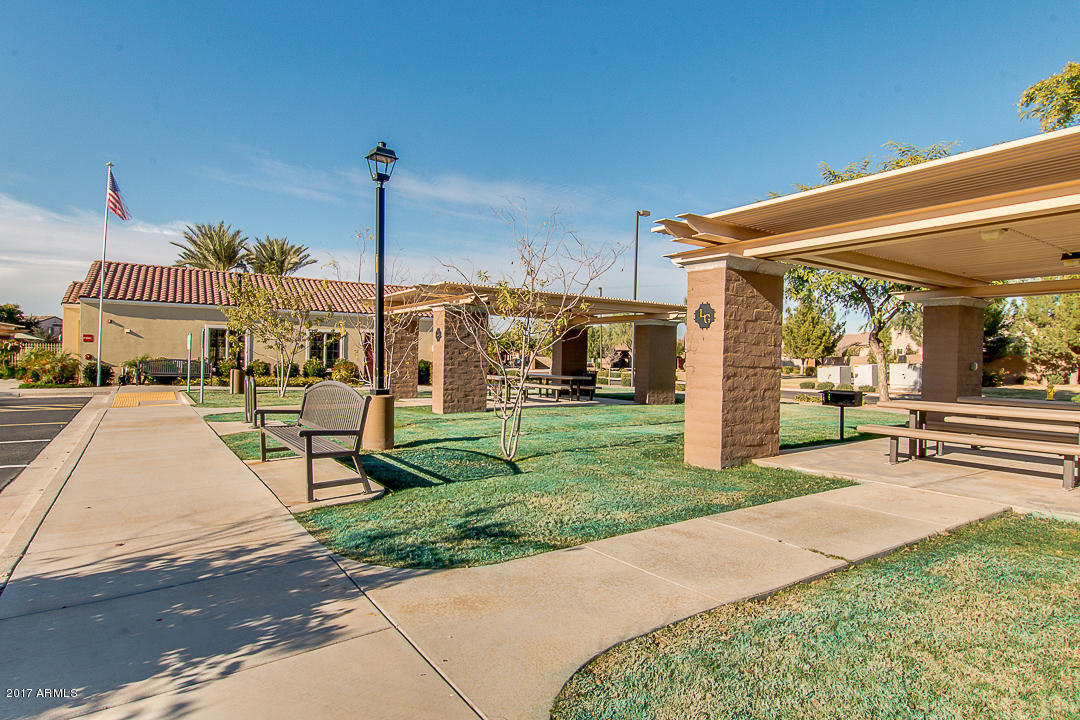 2126 S Seton Ave, Gilbert, AZ 85295 photo 22