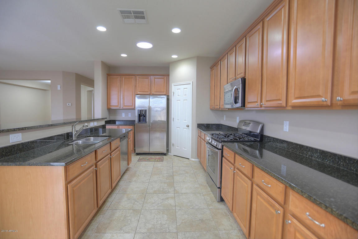 1067 E Doral Ave, Gilbert, AZ 85297 photo 9