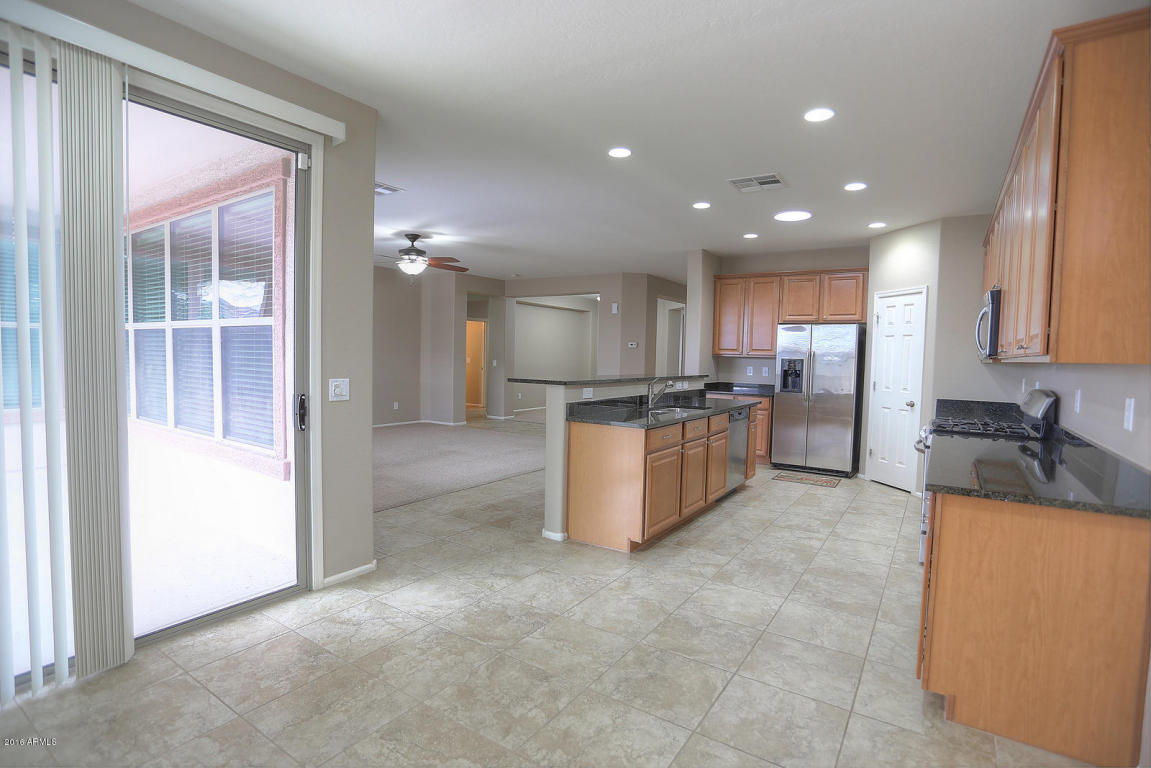 1067 E Doral Ave, Gilbert, AZ 85297 photo 8