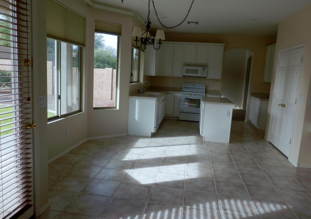 1829 E Beautiful Ln, Phoenix, AZ 85042 photo 3
